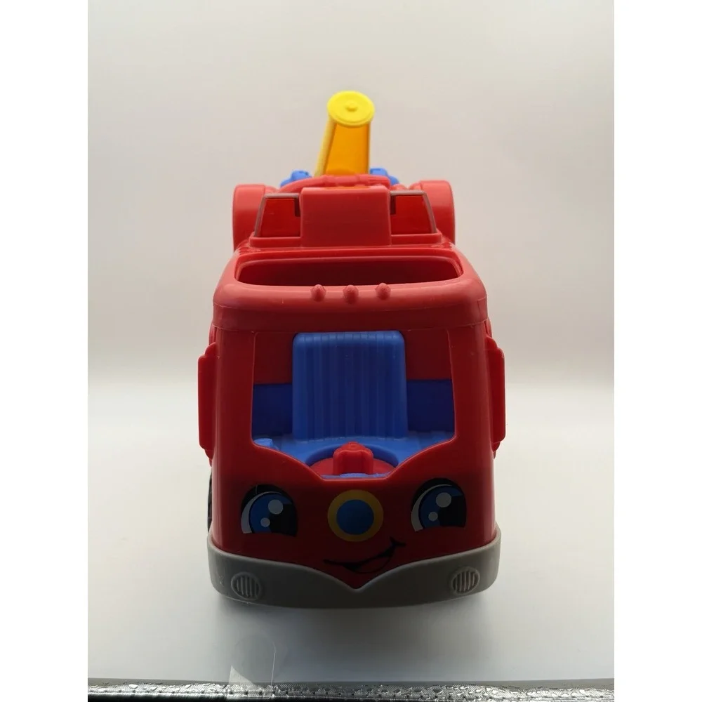 Fisher Price Little People Musical Red Fire Truck Working Lights & Sound
